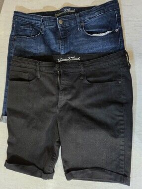 2 Pair Universal Thread Mens Cutoff Shorts